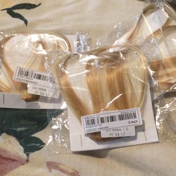 Synthetic Blond Bangs set of 3 - Picture 4 of 6